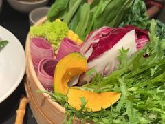 -三出山火锅(南京万象天地店)