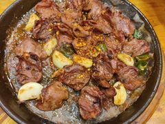 -老东镇啤酒屋海鲜加工·蒸汽海鲜·海鲜烧烤(台东店)