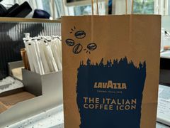 -LAVAZZA拉瓦萨咖啡(星通大厦店)