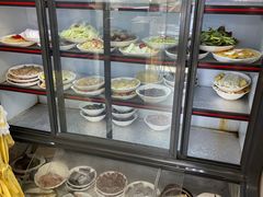 自助取餐区-玲燕蒸菜馆(江东路店)