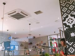 大堂-里岛烤鱼(东港凯虹广场店)