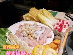 -润泽园椰子鸡(汇一城店)