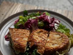 超级牛肉帕尼尼-O'mills Sourdough Bakery&Bistro(永嘉路店)