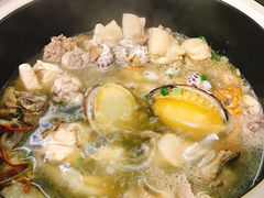 鲍鱼花螺鸡煲-吉品莞家·鲍鱼鸡煲(东莞店)