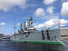 -阿芙乐尔号巡洋舰