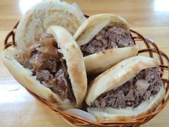 -闫家驴肉火烧(五四店)