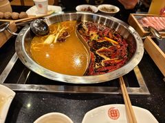 -百年川椒重庆老火锅(光谷店)