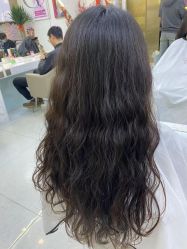 -虫二·专注健康烫染沙龙