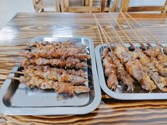 -民族烤羊·烤羊肉串·烤羊排(南城店)