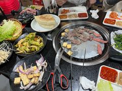 -牛味道炭火烤肉(湖前总店)