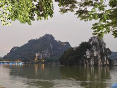 -星湖旅游景区七星岩