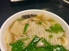 云南野生菌米线-南蛮子(进贤路店)