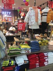 -皇室童缘(中骏世界城店)