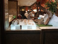 -半岛翡丽海鲜自助餐厅(观风亭店)