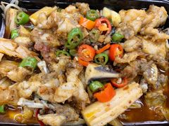 -龙巢盱眙龙虾·牛蛙·烧烤宵夜(八卦岭店)