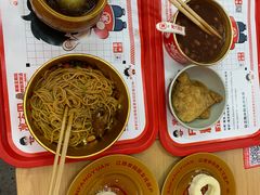 -万方圆拌粉瓦罐汤(恒茂华城店)