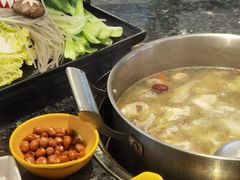 -一席地·本地鸡窝·杭帮鸡火锅(萧山银隆百货店)