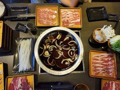 -牛武士寿喜烧·和牛火锅自助(全球首店)