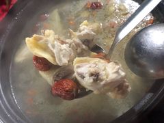 清远鸡-花苑美食横琴生蚝火锅(拱北粤华路店)