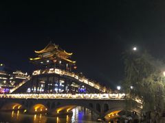 -天下凤凰大酒店
