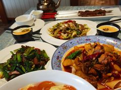 -巴扎美食·新疆菜·西域歌舞表演餐厅(新疆大厦店)