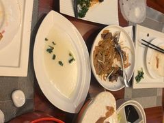 -粤尚腾香居中餐厅(首都机场希尔顿店)