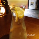 下班的烦恼都让他飘到脑后了呀！真的很不错的居酒屋！