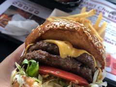 火烤双层牛肉特堡-The Habit Burger Grill 哈比特汉堡(世博店)