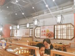 大堂-肖记公安牛肉鱼杂(田林路店)
