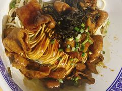 -沪西老弄堂面馆(定西路店)