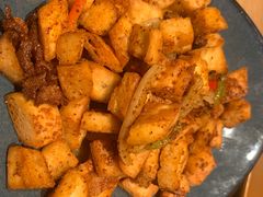 -耶里夏丽·新疆菜·28年喀什老馆(田林东路店)