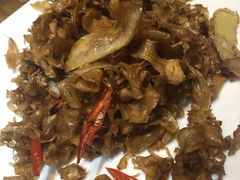 -自贡盐帮菜·玩辣餐厅(樱花园西街店)