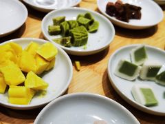 -阮大兴糕团(杭州西湖银泰百货店)