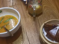 -云海肴·汽锅鸡·云南菜(天津国金汇店)