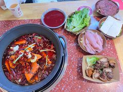 -赵美丽·重庆社区火锅·直营店(火车东站·中豪国际店)