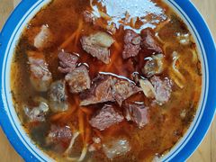 -魏旺湖北正宗牛肉面(硚口公园店)