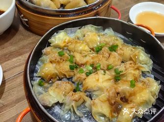 不是怕吃了更加胖，而是碳水王国更有性价比