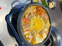 -哈哈碳都·牛肋条无限自助烤肉(台江万达店)