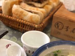 -李春秋驴肉火烧总店