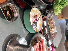 -围炉肉舍•炭烤活鳗•丹东海鲜烤肉(步行街店)