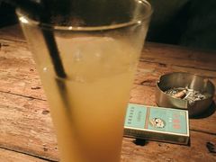 -城墙外BAR