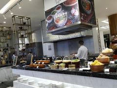 自助取餐区-索菲特酒店 · 云尚天际自助餐厅