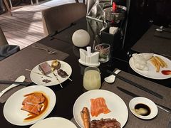 -唐拉雅秀酒店-西锦汇空中BBQ·思创餐厅
