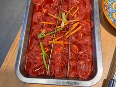 -洱火云南酸菜牛肉火锅(石景山当代商城店)