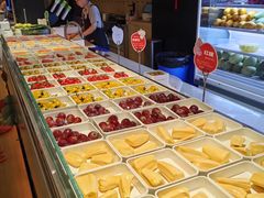 -涨巢·潮玩水疗局