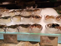 -半岛翡丽海鲜自助餐厅(观风亭店)
