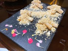 -罗氏十三活虾餐厅(光谷K11购物艺术中心店)