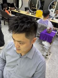 -藤野造型烫发染发