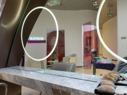 -In Style Hair Salon