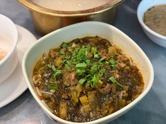 腾冲牛肉米线-慢丽江·云南野生菌土鸡锅(付家庄店)